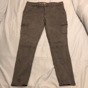 Ava & Viv green cargo 16W jeggings